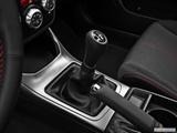 Gear shifter/center console photo
